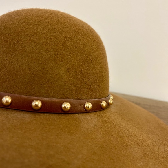 Forever 21 Hat - Picture 2 of 2